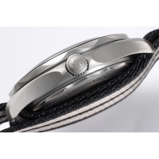  Omega-Seamaster 300m No Time To Die 007 42mm TI/NY VSF V2 A8806