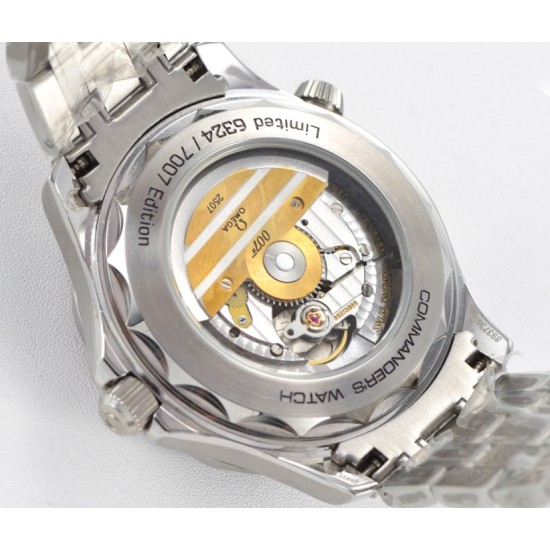  Omega-Seamaster Commander 007 41MM SS/SS White URF MY8205 Mod