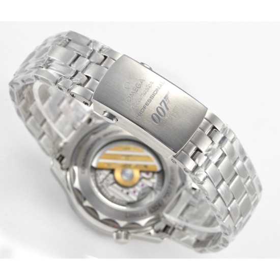  Omega-Seamaster Commander 007 41MM SS/SS White URF MY8205 Mod