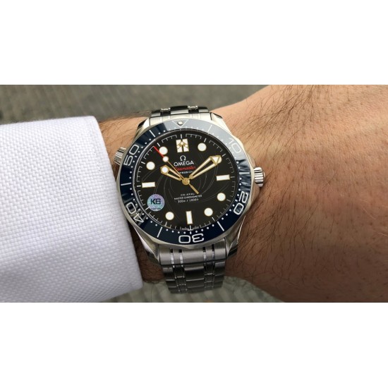  Omega-Seamaster 300m James Bond 007 2019 42mm SS/SS k6F A8806