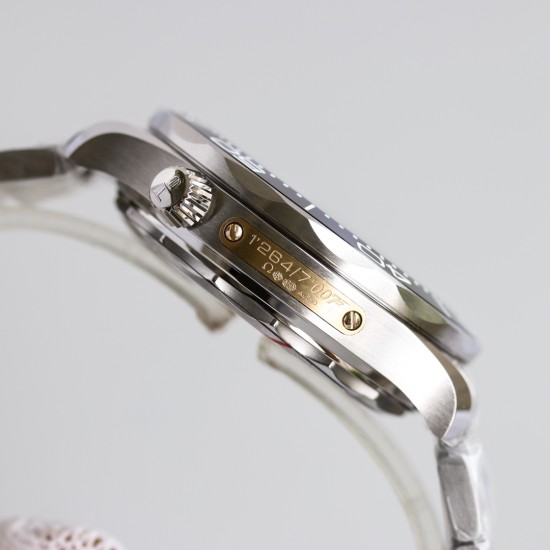  Omega-Seamaster 300m James Bond 007 2019 42mm SS/SS k6F A8806