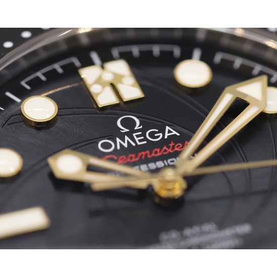  Omega-Seamaster 300m James Bond 007 2019 42MM SS/SS ORF A8806