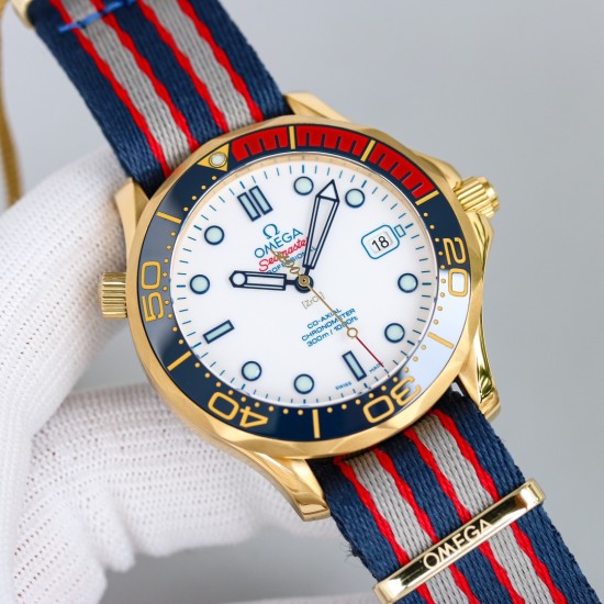  Omega-Seamaster Commander 007 42MM YG/NY White Dial OMF A2507