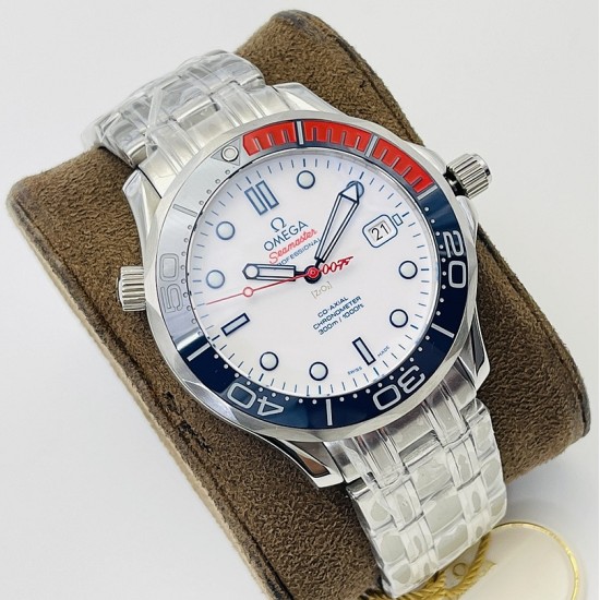  Omega-Seamaster 300m James Bond 007 2019 42mm SS/SS White Dial OMF A8806