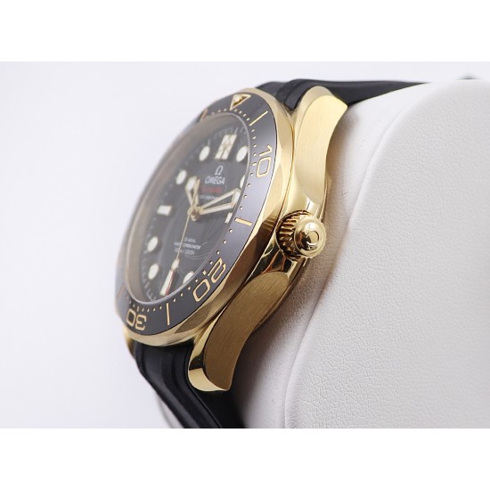  Omega-Seamaster 300m 007 50th 42MM YG/RU Black Dial OMF A2824