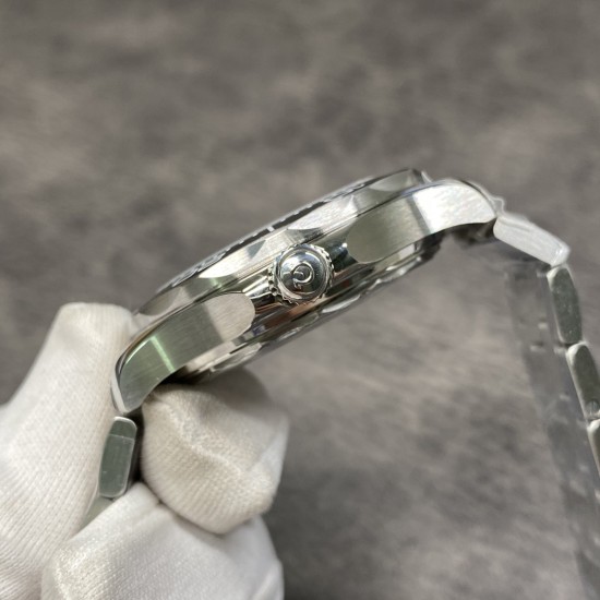  Omega-Seamaster 300m 2019 42mm SS/SS Black Dial VSF A8800