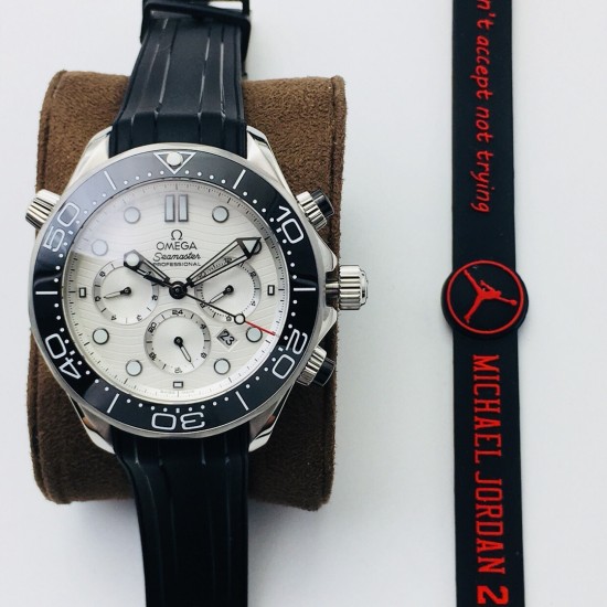  Omega-Seamaster 300M Chronograph 44mm SS/RU White Dial TWF A9900