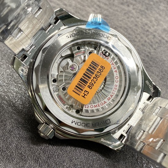  Omega-Seamaster 300m 2019 42mm SS/SS White Dial VSF A8800