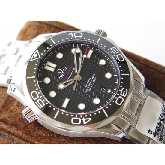  Omega-Seamaster 300m 42mm SS/SS Black Dial URF A8800