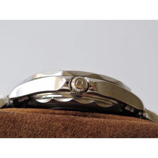  Omega-Seamaster 300m 42mm SS/SS Black Dial URF A8800