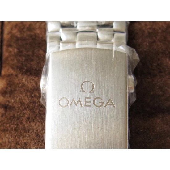  Omega-Seamaster 300m 42mm SS/SS Black Dial URF A8800