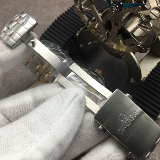  Omega-Seamaster 300m 42mm SS/RG/SS Blue Dial GBF A8800