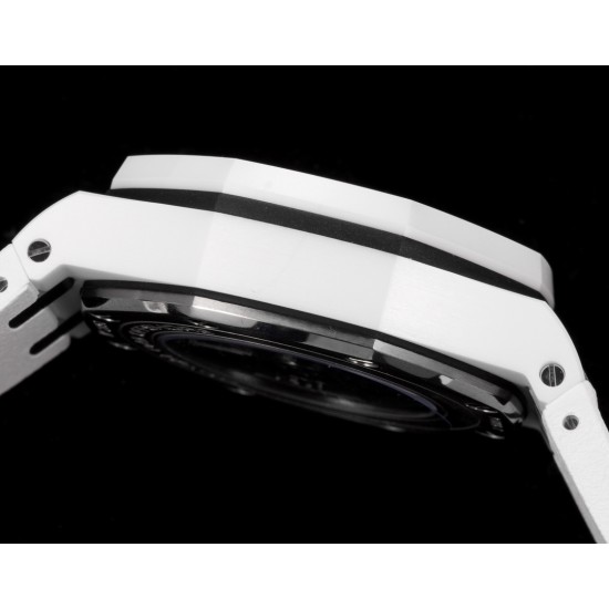 Audemars Piguet-Royal Oak Offshore 44mm Ceramic/RU White/Stk TKF A3126