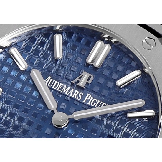 Audemars Piguet-Royal Oak Ladies 67650 33mm SS/SS Blue TKF Swiss Qtz