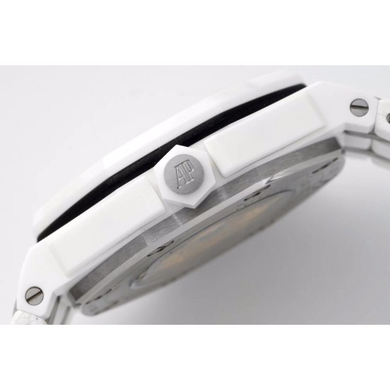 Audemars Piguet-Royal Oak Diver 15707 CER/RU White IPF A3120