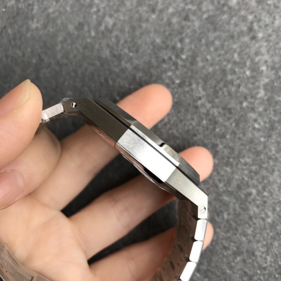 Audemars Piguet-Royal Oak 41mm 15500 SS/SS White/Stk ZF V3 A4302 Super Clone