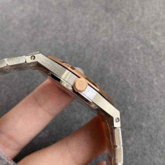 Audemars Piguet-Royal Oak Ladies 33mm RG/SS Diamond/White JF Swiss Qtz