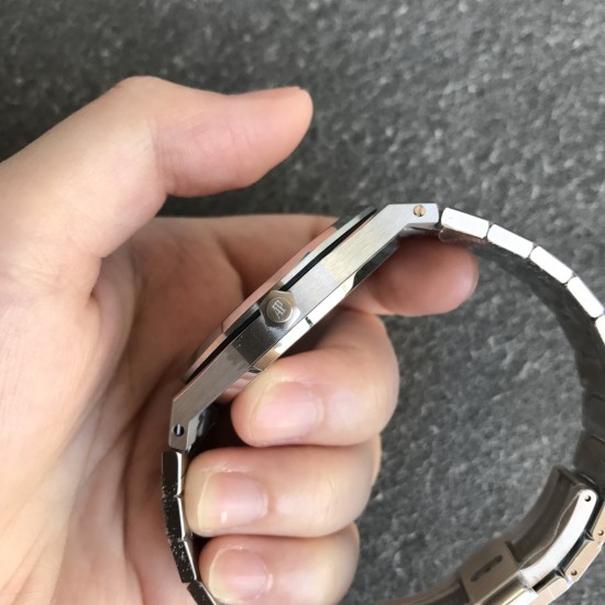 Audemars Piguet-Royal Oak Jumbo Extra Thin 15202 SS/SS Yellow XF V2 A2121