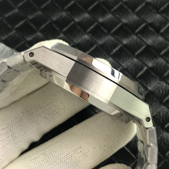 Audemars Piguet-Royal Oak Chrono 26331ST 41mm SS/SS Grey/Blk BF A7750