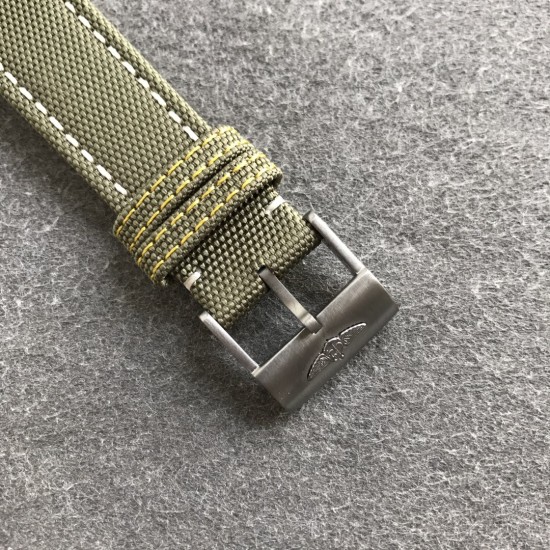 Breitling-Avenger Bandit SS/NY Olive/Num OXF A7750