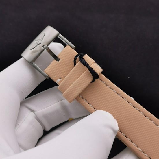 Breitling-Avenger II GMT BlackSteel DLC/TI/NY Black OXF V2 A2836