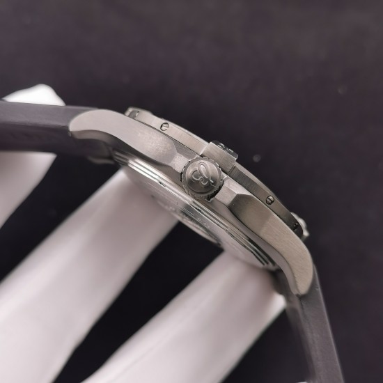 Breitling-Avenger II GMT A3239011 SS/RU Black OXF A2836