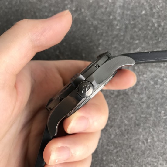 Breitling-Avenger Blackbird 44mm DLC/RU Yellow OXF A2824