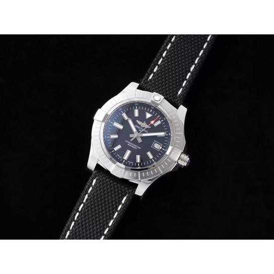 Breitling-Avenger 43mm SS/NY Black/Stk TF A2824