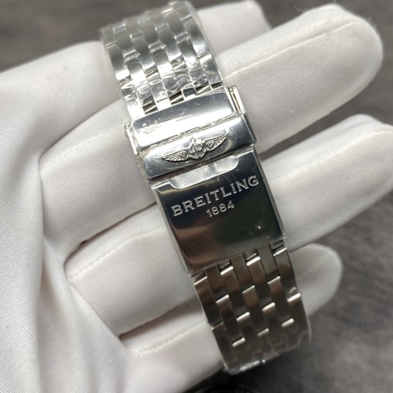 Breitling-Navitimer B01 Chronograph SS/SS Wht/Blk GF A7750 Mod