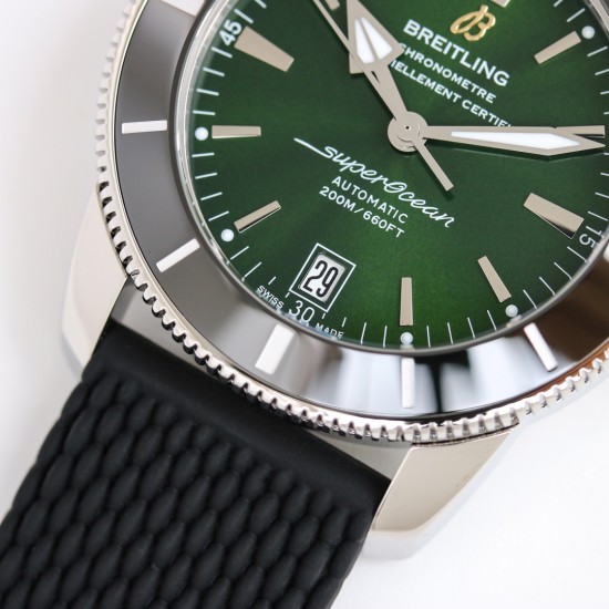 Breitling-Superocean Heritage II 42mm Blk SS/RU Green Dial GF V2 A2824