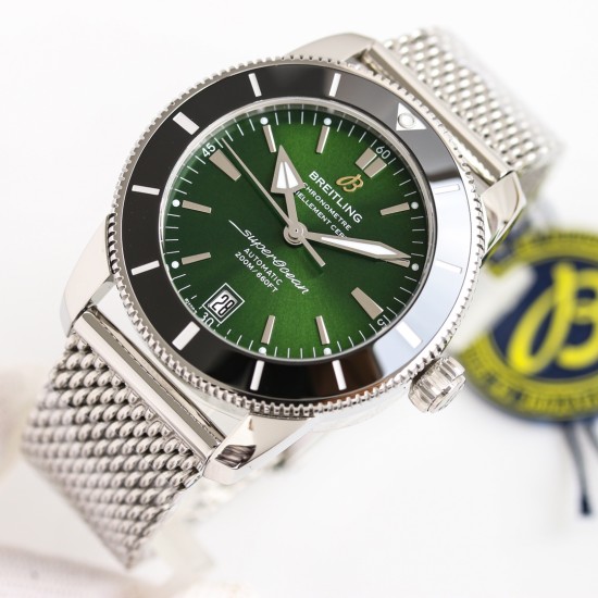 Breitling-Superocean Heritage II 42mm Blk SS/SS Green Dial GF V2 A2824