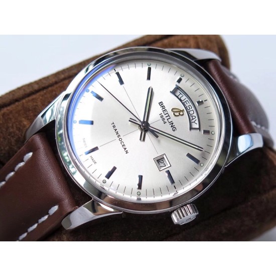 Breitling-Transocean Day Date SS/LE White V7F Asia 2824