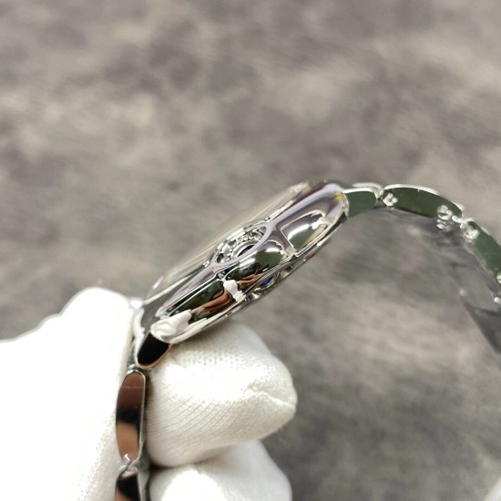 Cartier-Ballon Bleu De Cartier 33mm SS/SS White Dial V6F NH05