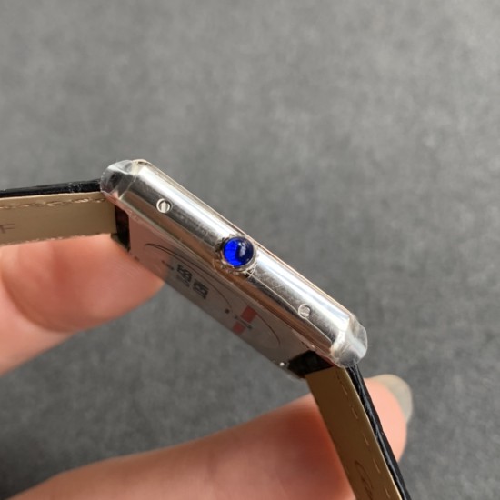 Cartier-Tank Must Small White dial On Black Leather Strap K11F Quartz