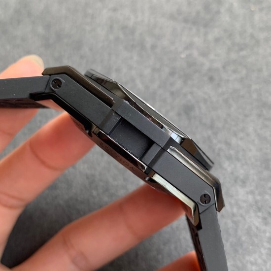 Hublot-Big Bang Sang Bleu Limited PVD/LE Black HBF HUB1213