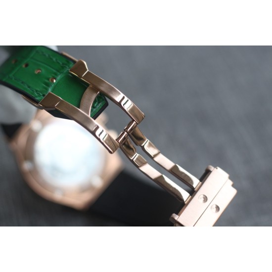 Hublot-Classic Fusion Bang 43mm Chrono RG/LE Green TAF A7750 Secs @ 3