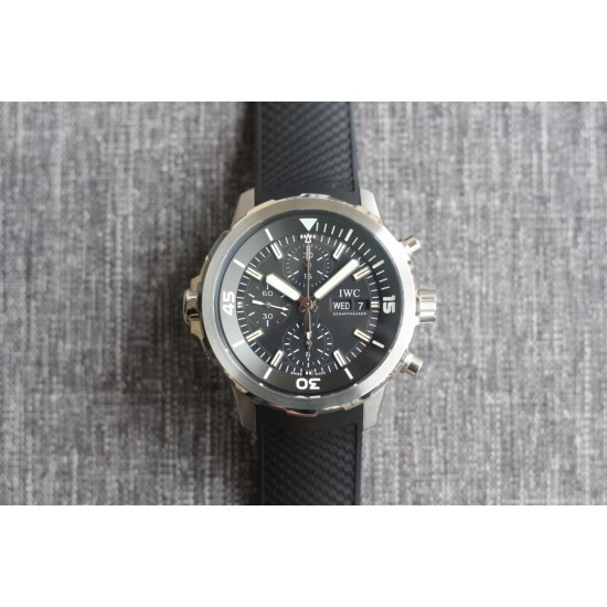 IWC-Aquatimer Chrono 44mm Black/Stk SS/RU V6F A7750