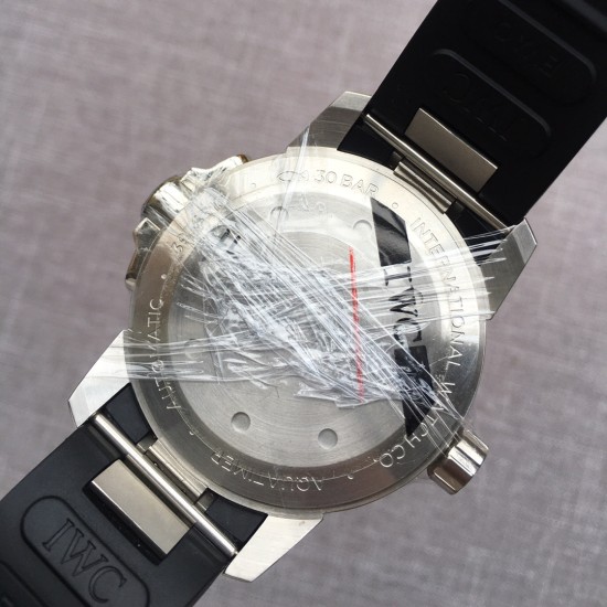 IWC-Aquatimer Chronograph 44mm SS/RU White Dial V6F A7750