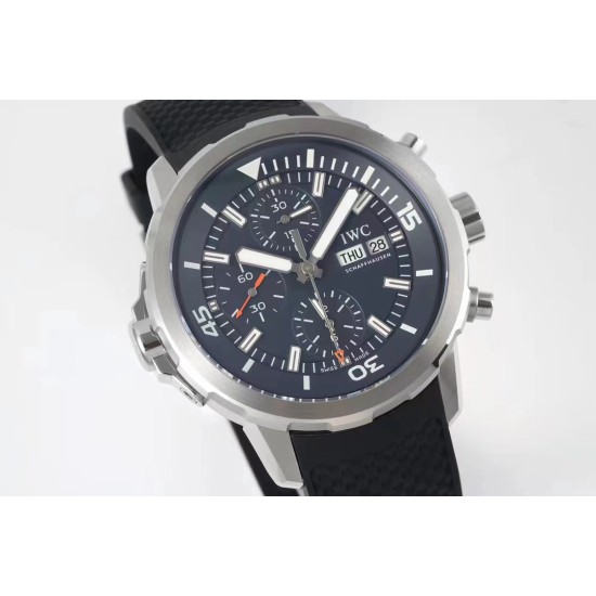 IWC-Aquatimer Chrono 44mm Black/Stk SS/RU NSF A7750