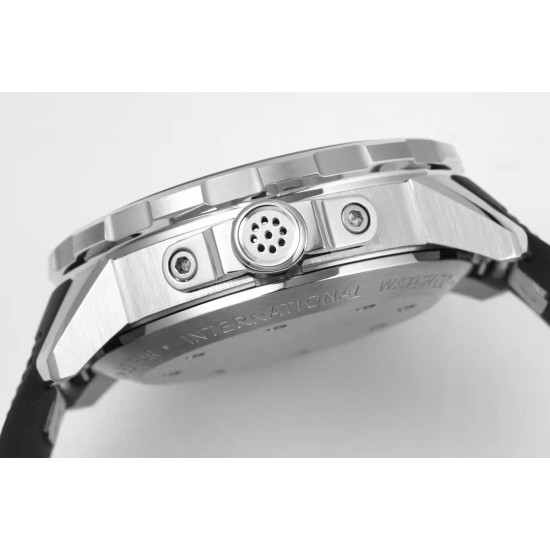 IWC-Aquatimer Chrono 44mm Black/Stk SS/RU NSF A7750