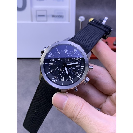 IWC-Aquatimer Chrono 44mm Black/Stk SS/RU NSF A7750