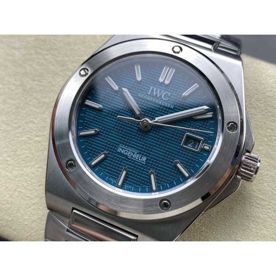 IWC-Ingeniuer Automatic 40mm SS/SS Patterned Blue Dial GHF A2892