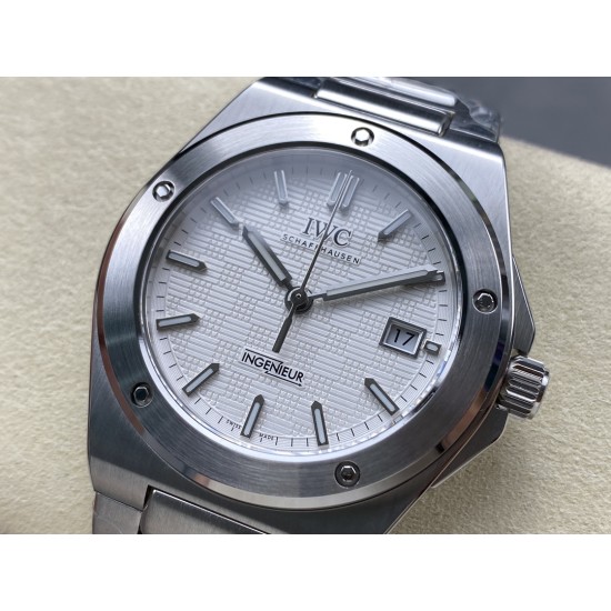 IWC-Ingeniuer Automatic 40mm SS/SS Patterned White Dial GHF A2892