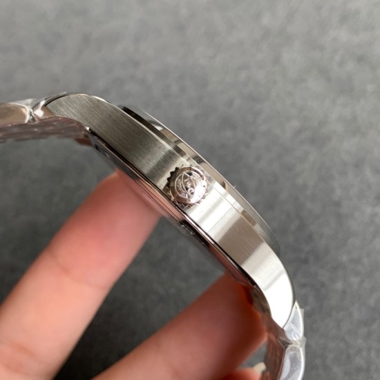 XX 40mm SS/SS White Dial V7F V2 A2892