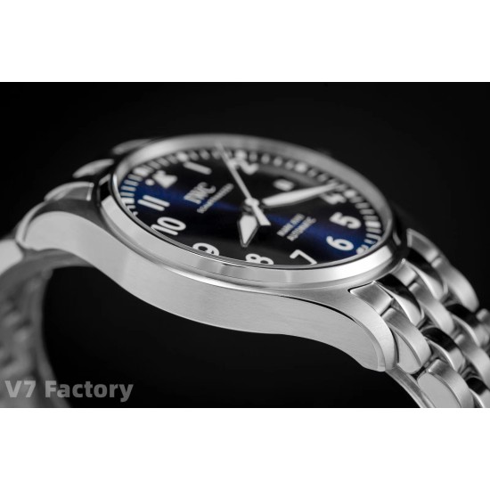 XX 40mm SS/SS Blue Dial V7F V2 A2892