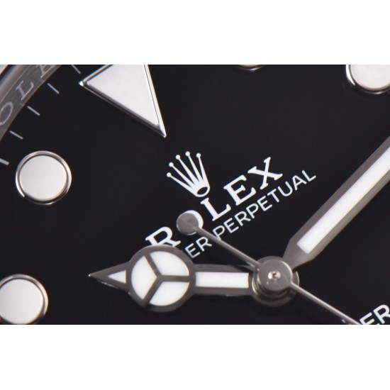 Rolex-Submariner 124060LN 41mm No Date Clean 904L Steel Black Dial VR3230