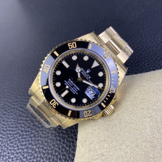 Rolex-Submariner 126618LN 41mm YG/YG Black/Dot Clean VR3235