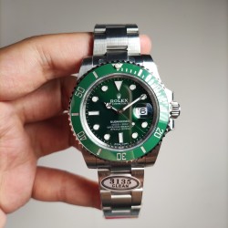 Rolex-Submariner 116610LV Hulk 40mm SS/SS Green Dial Clean VS3135