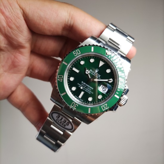 Rolex-Submariner 116610LV Hulk 40mm SS/SS Green Dial Clean VS3135