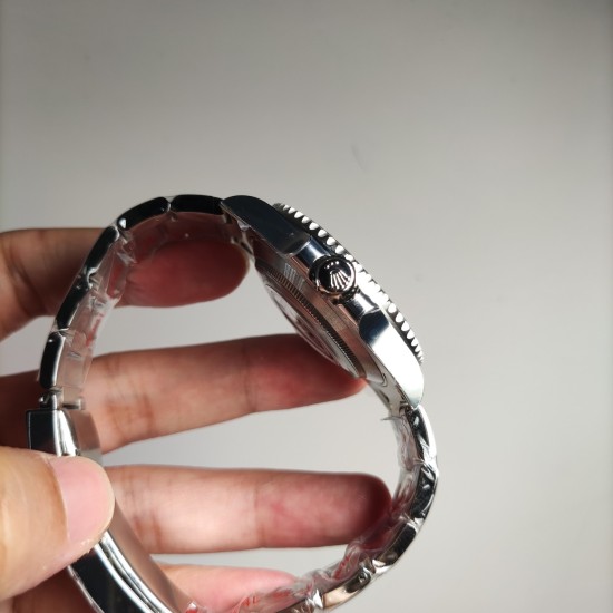 Rolex-Submariner 116610LN 904L SS/SS Black Clean VS3135